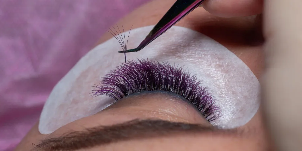 Flawless lash extensions & lash lifts for effortless everyday glam. 🌸✨ #arch2arch #lashextensions